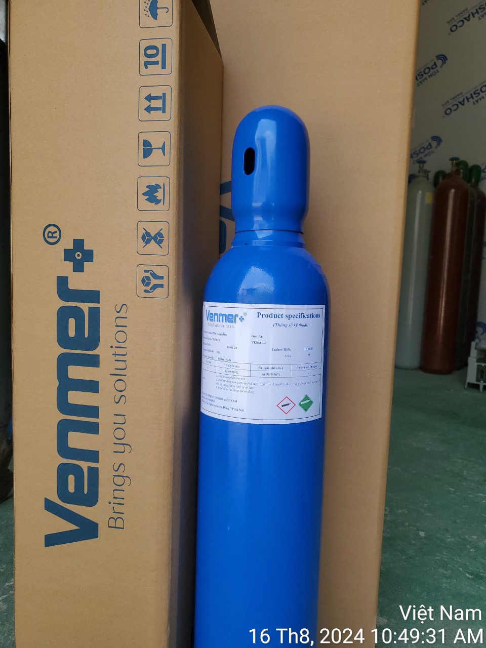 Đổ O2 lỏng cho bồn chứa lỏng